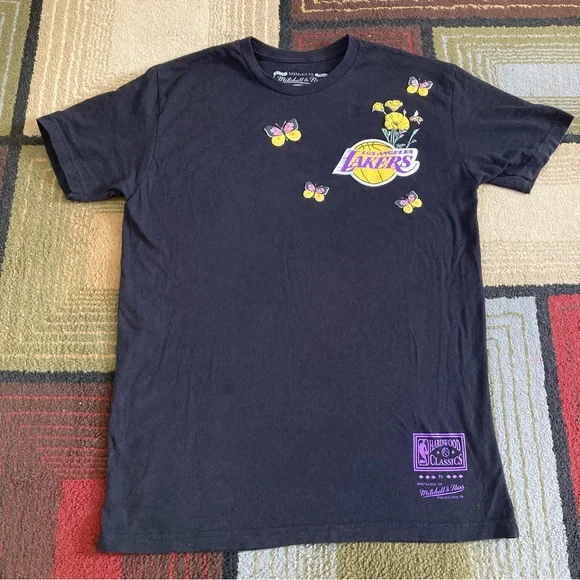 Mitchell & Ness NBA Los Angeles Lakers Flowers and Butterflies Shirt Sz M - Picture 1 of 8